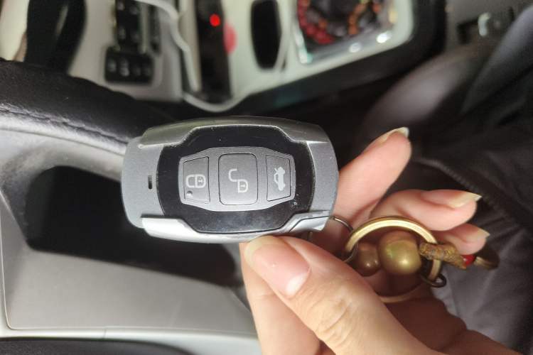 Used BYD e5 2018 450 Smart Connect Enjoyment Version
