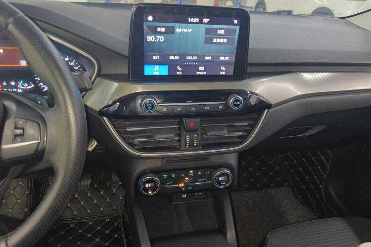 Used Ford Focus 2019 Sedan EcoBoost 180 Automatic Trend Edition