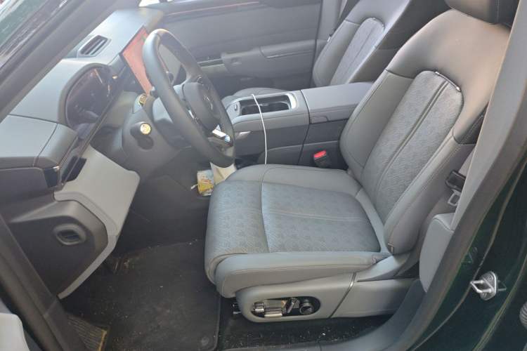 Used Zeekr 7X 2025 75 kWh Rear-Wheel Drive Intelligent Driving Version
