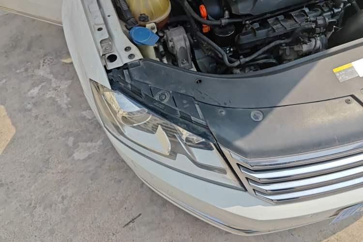 Used Volkswagen Magotan 2013 1.8TSI Luxury Model
