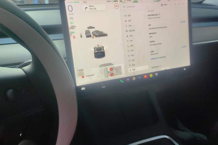 Used Tesla Model Y 2022 Long-Range All-Wheel-Drive Version