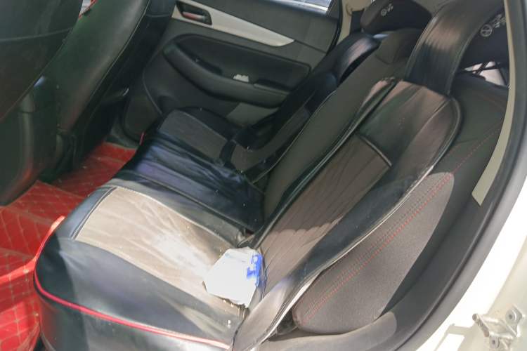 Used BAIC Senova X55 2016 1.5T CVT Comfort Version Left Rear Seat