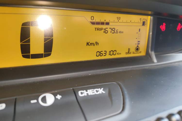 Used Citroen C-Quatre 2013 Sedan 1.6L Automatic Prestige Model