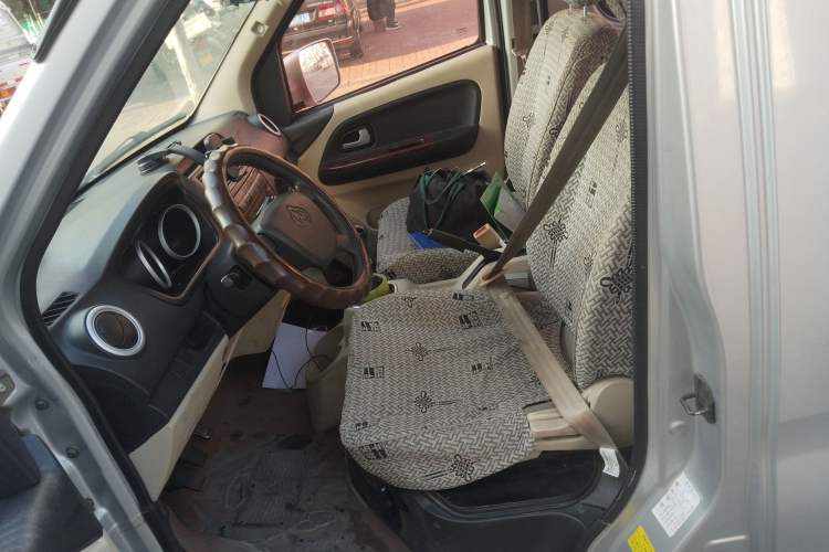 Used CHANGAN KAICHENG Ruixing M80 2014 1.5L Base Version (4-Seater) 4G15S
