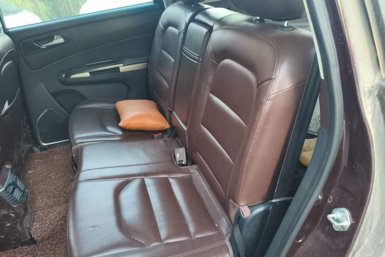 Used Haima V70 2016 1.5T Automatic Comfort & Enjoyment Version 7 Seats