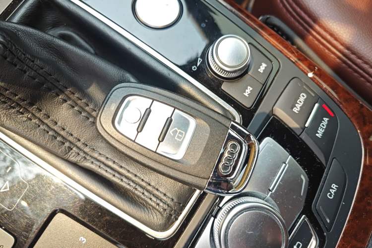 Used Audi A6L 2015 TFSI Millionth Anniversary Intelligent Model
