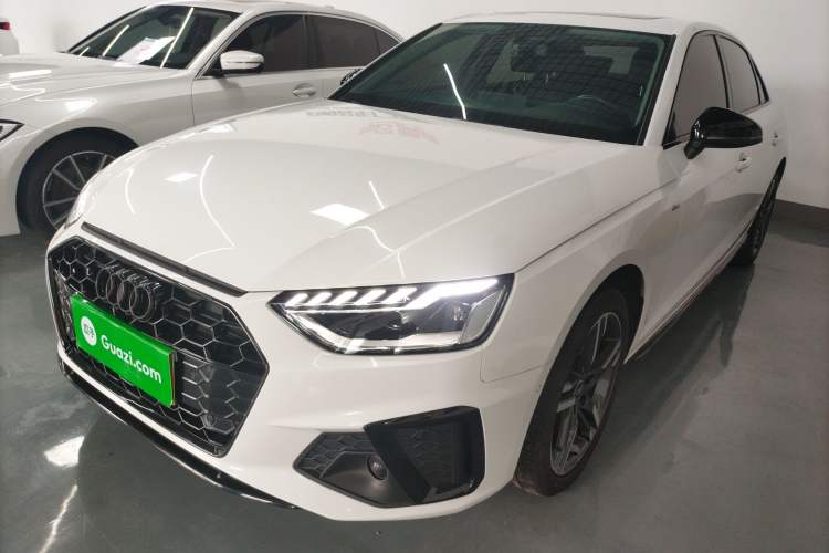 Used Audi A4L 2022 40 TFSI Luxury Dynamic Model