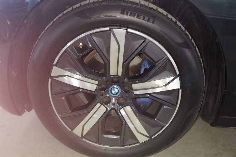 Used BMW iX 2023 Updated xDrive50
