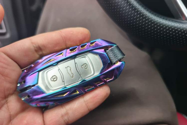 Used Geely Auto Emgrand X7 Sport 2021 Million Edition 1.8TD DCT Two-Wheel Drive Comfort Model
