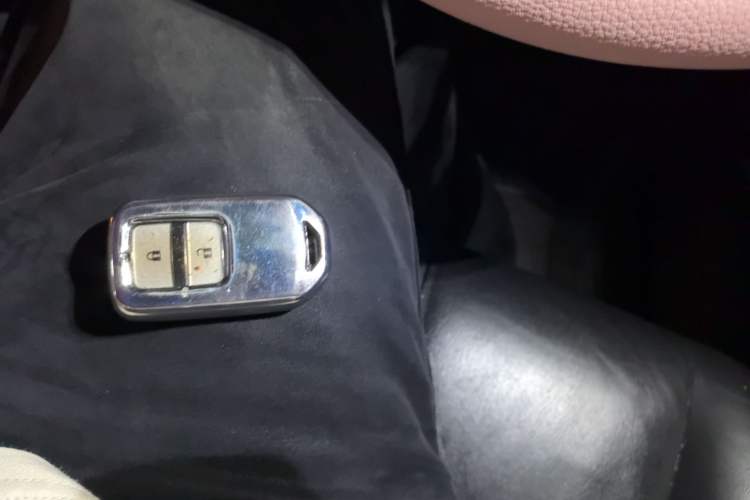 Used Honda Crosstour 2014 2.4L Luxury Edition Vehicle Key