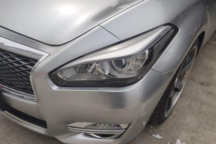 Used Infiniti Q70 2015 Q70L 2.5L Enjoyment Edition
