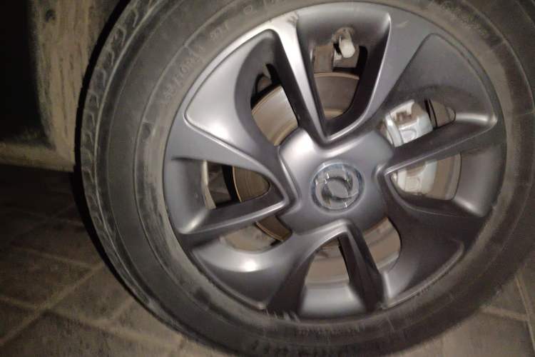 Used Dongfeng NAMMI EX1 2022 Restyled PRO Tiger Glory Deluxe Version Right Front Wheel Hub