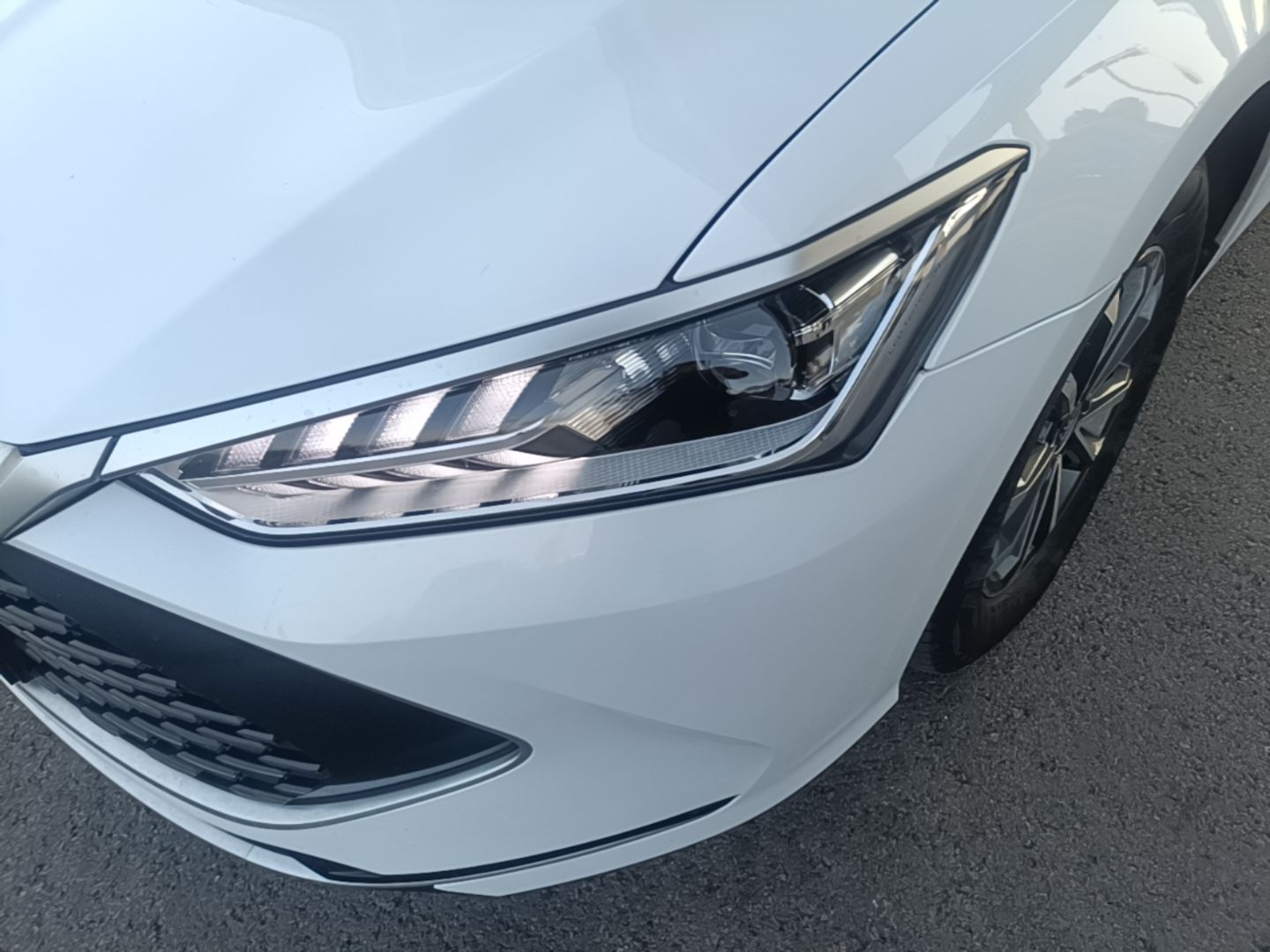 BYD Qin PLUS 2024 HONOR Edition DM-i 55KM Leading Model — снимка 8