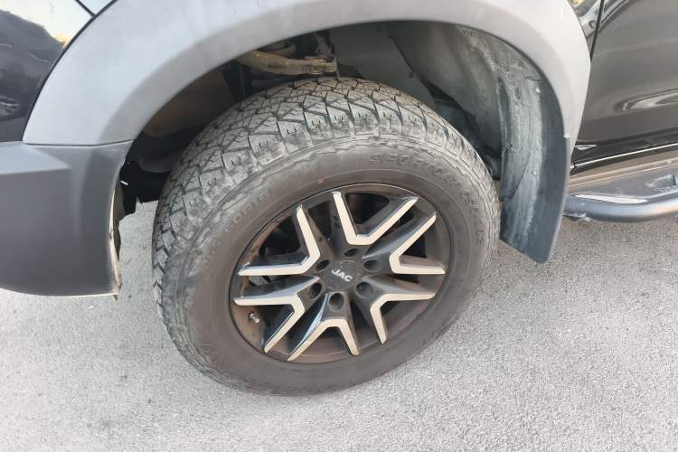 Used JAC Hantoo 2021 2.0T Commercial Version Manual Diesel Two-Wheel Drive Elite Large Double Cabin HFC4DB2-2E
