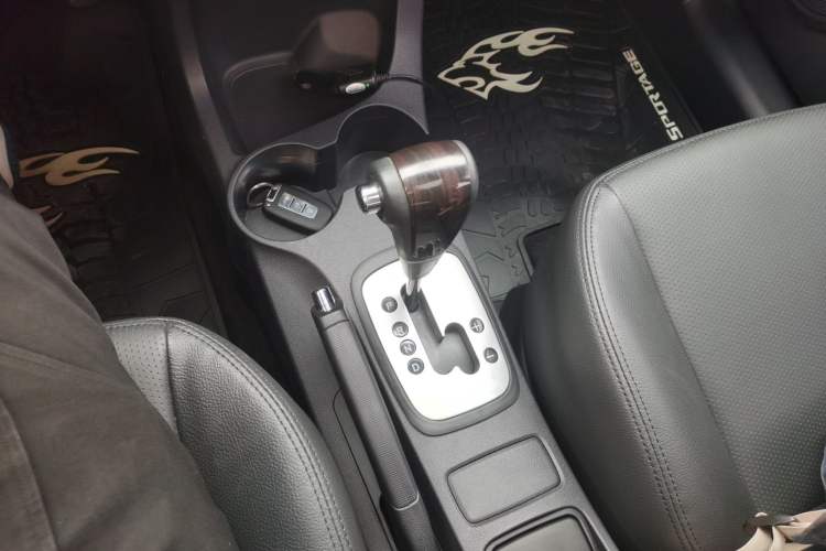 Used Kia Sportage 2013 2.0L Automatic Two-Wheel Drive GLS Trim