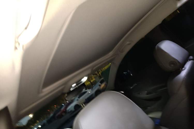 Used Chevrolet Malibu XL 2022 535T Automatic RuiLian Edition Headliner