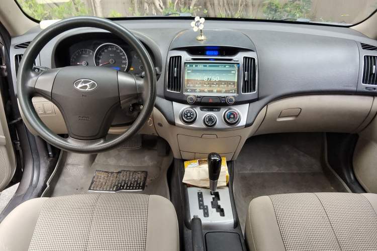 Used Hyundai Celesta 2011 1.6L Automatic Comfort Edition
