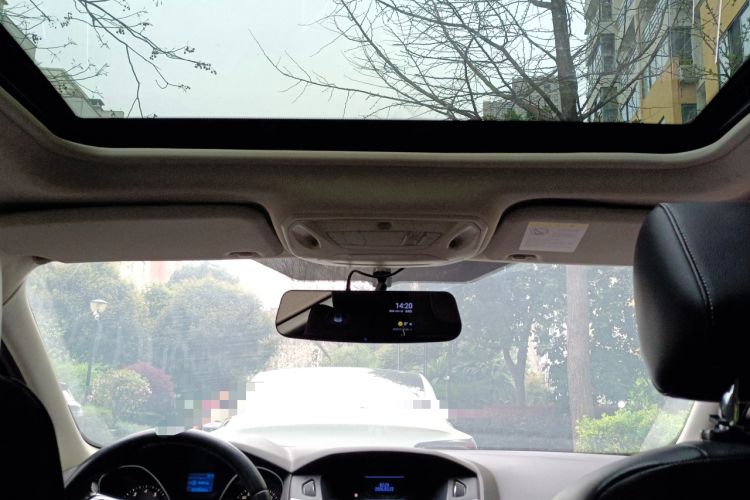 Used Ford Focus 2012 Sedan 1.6L Manual Fashion Edition
