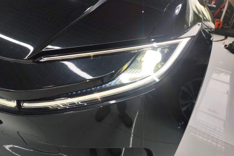 Used Toyota bZ5 2025 Model 550 PRO Smart Driving Edition Left Front Headlight