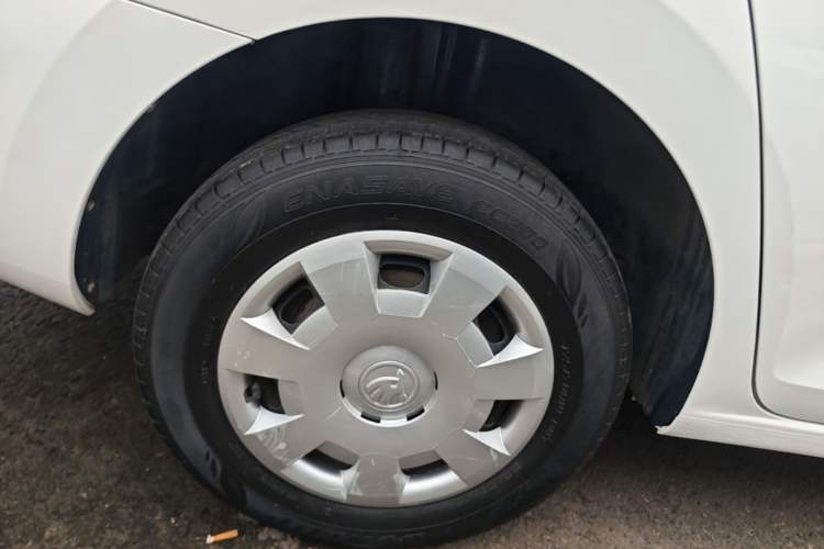 Used Skoda Rapid 2016 1.6L Manual Front-Wheel-Drive Version
