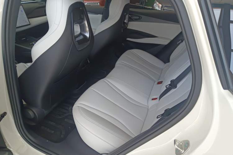 Used BYD Seal 06 New Energy 2024 DM-i 80KM Luxury Model