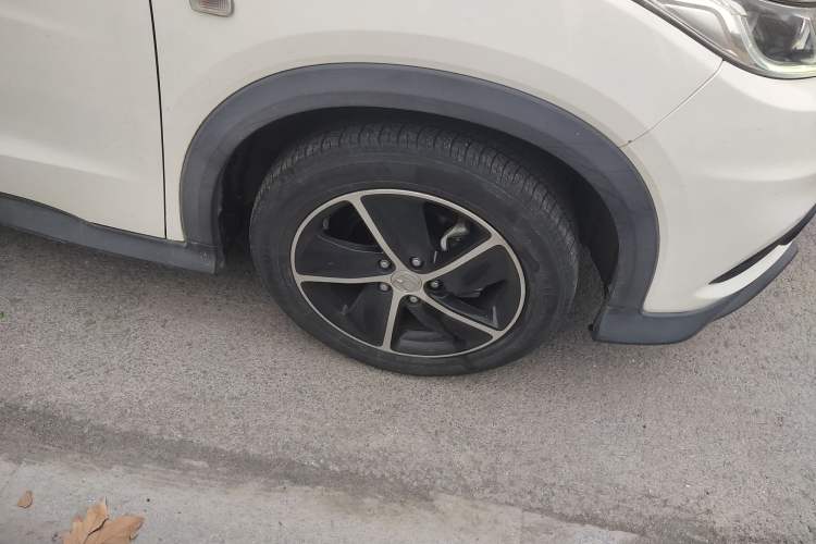 Used Honda Vezel 2020 1.5L CVT Pioneer Edition