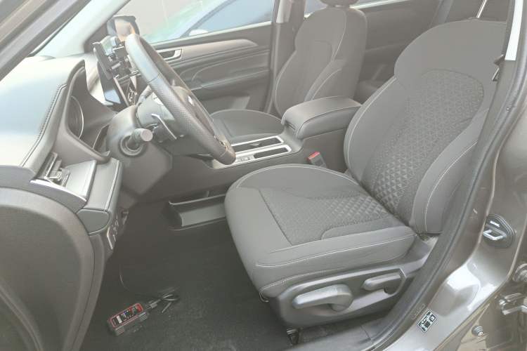 Used Haval M6 2021 PLUS 1.5T DCT Elite Smart Connectivity Model