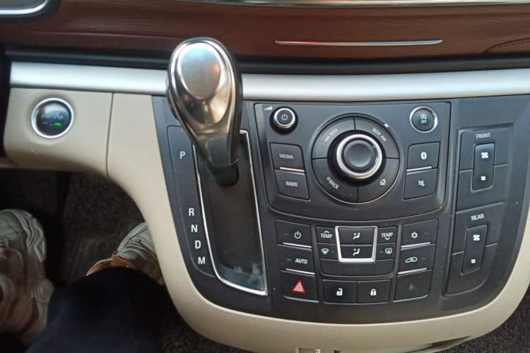 Used Buick GL8 2017 25S Comfort Version China V Standard
