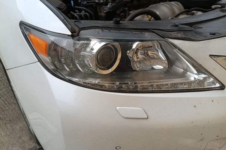 Used Lexus ES 2013 250 Elegant Edition Right Front Headlight