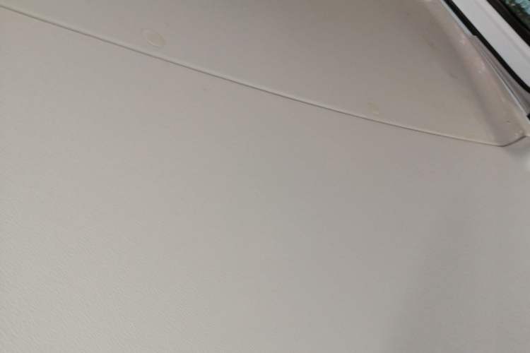 Used SAIC MAXUS Xintu V80 2023 2.0T AMT Classic Aoyuntong Power Version Short Wheelbase Mid-Roof Design 5/6 Seats