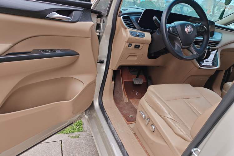 Used Buick GL8 2021 ES Land Cruiser 653T Luxury Edition