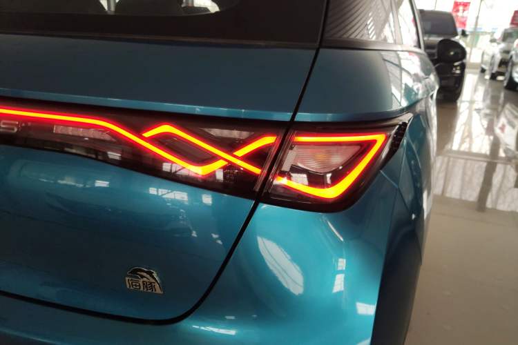 Used BYD Dolphin 2021 405 km Fashion Edition
