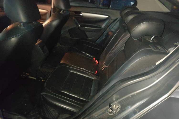 Used Volkswagen Lavida 2013 1.6L Manual Comfort Edition Left Rear Seat