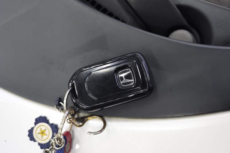 Used Honda Jade 2016 1.8L Automatic Comfort Elite Version 5 Seats