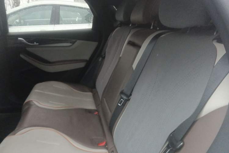 Used BYD Qin PLUS 2023 Champion Edition DM-i 120KM Excellence Model
