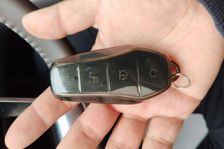 Used BYD Qin PLUS 2024 HONOR Edition DM-i 55KM Leading Model Interior 1