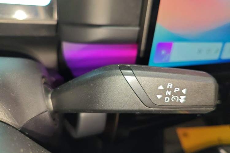 Used iCAR 03T 2024 501km Four-wheel Drive Long-Range Version Gear Lever