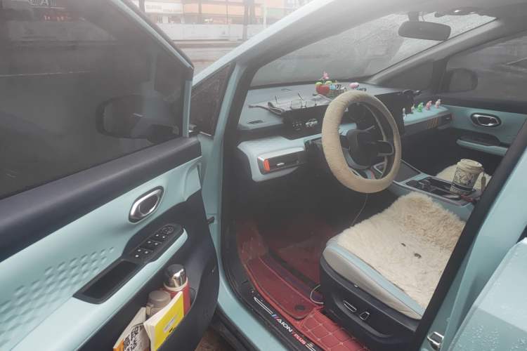 Used AION Y 2021 70 Intelligent Edition