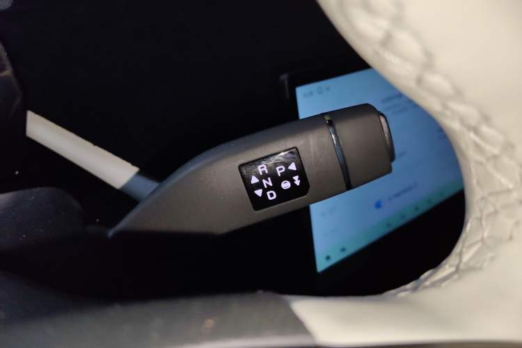 Used Chery Little Ant 2024 Refreshed Version Youth Edition 321 km Beloved Edition 29.23 kWh