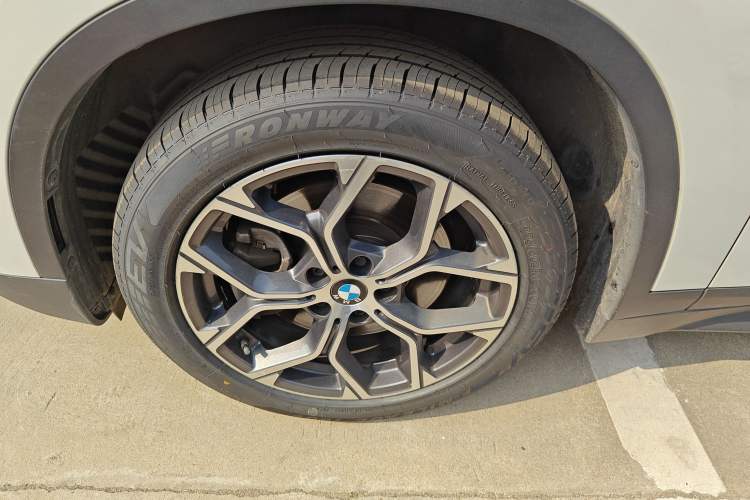 Used BMW X1 2021 Restyled sDrive25Li Leading Edition
