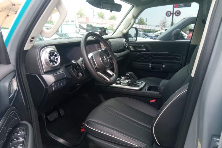 Used Tank 300 2023 2.0T Iron Rider 02
