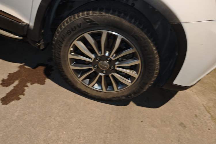 Used Haval H6 2016 Upgraded Model 1.5T Automatic Two-Wheel Drive Prestige Version
