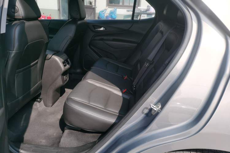 Used Chevrolet Equinox 2018 535T Automatic YuJie Edition