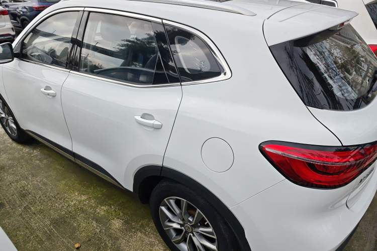 Used MG HS 2018 20T Manual Two-Wheel Drive Hormone-Driven Edition China V Standard