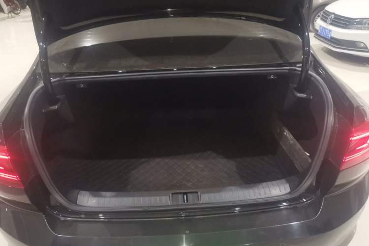 Used Volkswagen Magotan 2020 330TSI DSG Luxury Edition