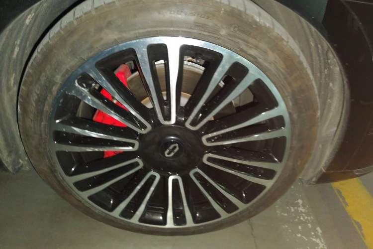 Used Hima AITO M9 2024 Range-Extended Ultra Version 42 kWh 6-Seater Model