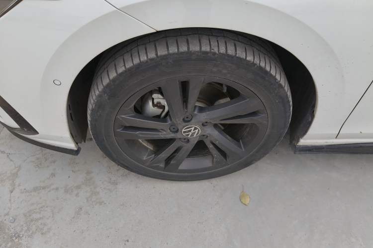 Used Volkswagen Golf 2021 280TSI DSG R-Line Exterior 4