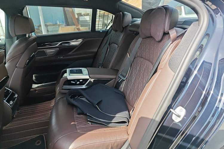 Used BMW 7 Series 2019 Restyled 740Li Leading Edition M Sport Package