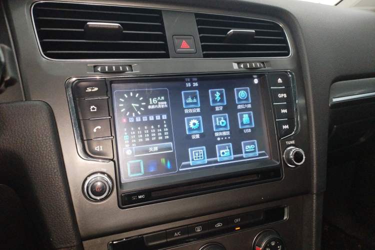 Used Volkswagen Golf 2014 1.4TSI Automatic Comfort Model
