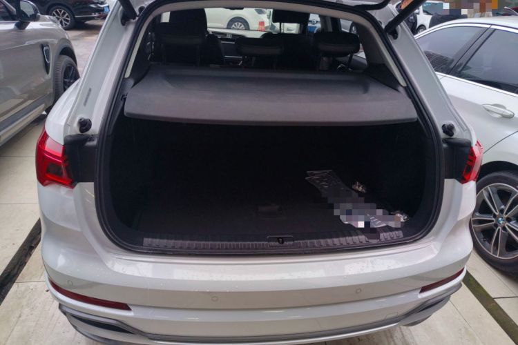 Used Audi Q3 2020 40 TFSI Fashion Dynamic Model
